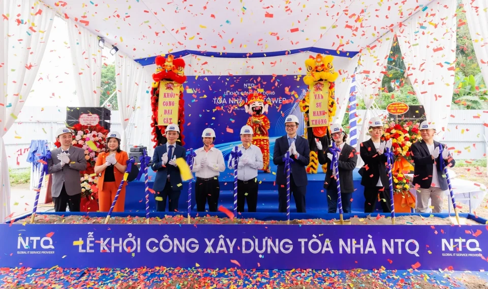 [HIGHLIGHT] VIDEO LỄ KHỞI CÔNG NTQ TOWER SẴN SÀNG “RA ÁNH SÁNG” SAU BAO NGÀY ĐẮP CHIẾU